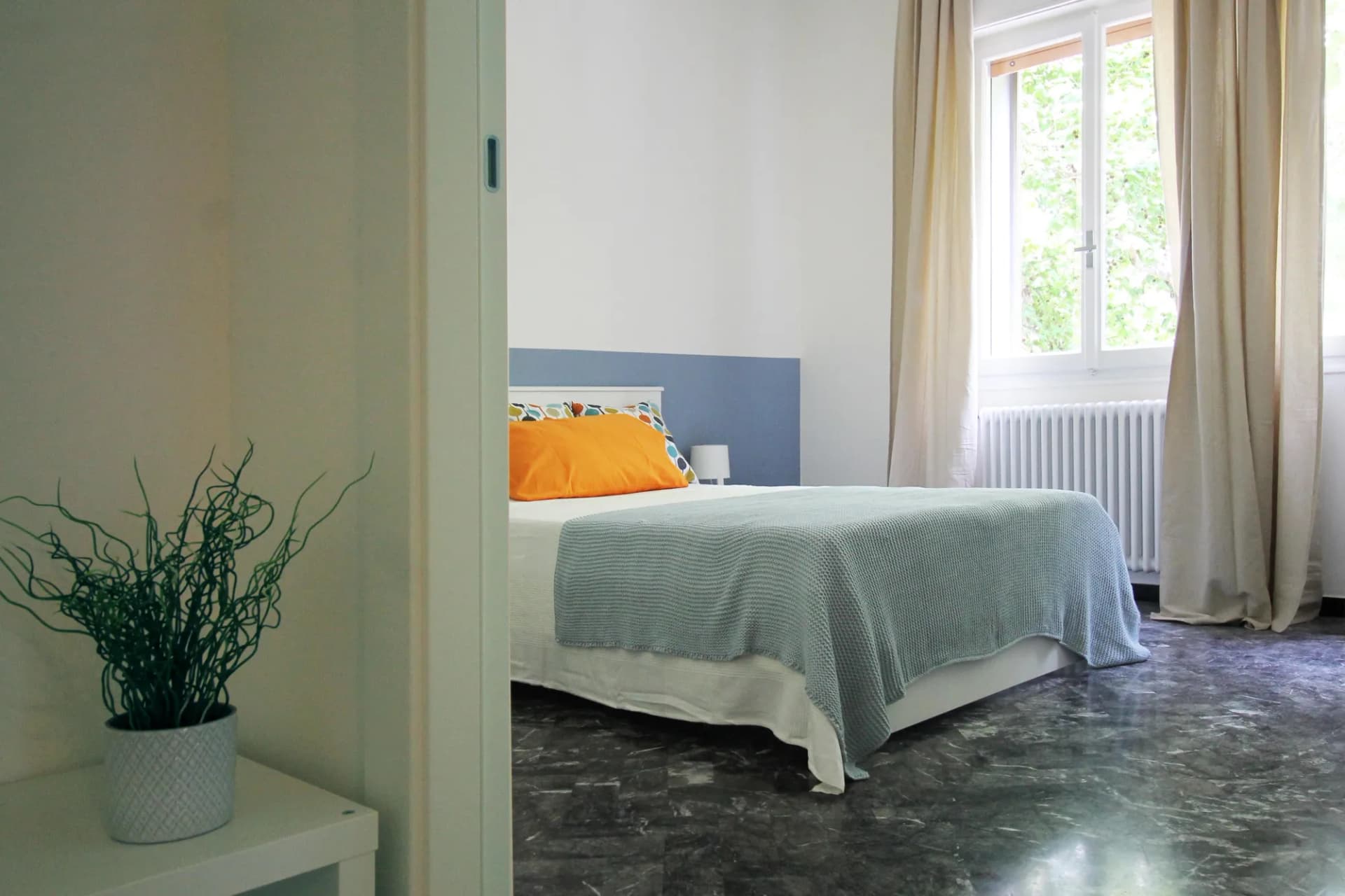 Stanza privata a Bologna